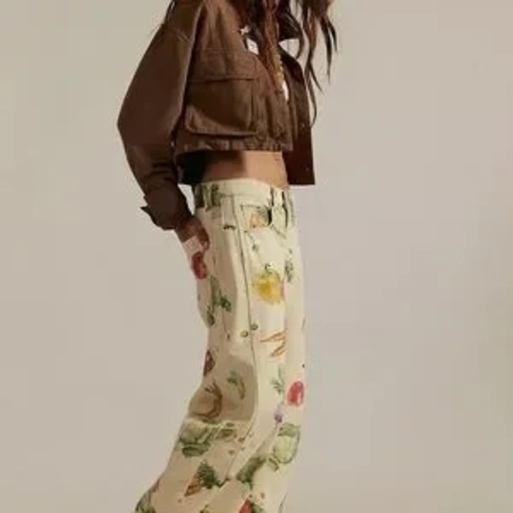 We The Free Good Luck Printed Barrel Jeans "Vegetables" - Picture 2 of 6